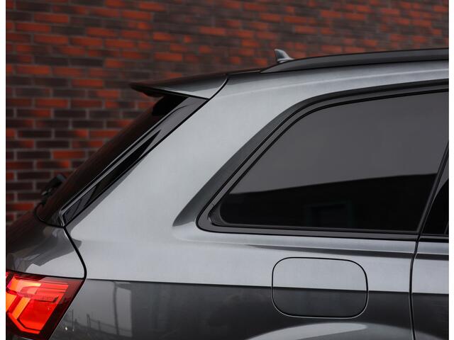 Audi Q7 60 TFSIe Quattro *Trekhaak*Head-Up*360*Alcantara*