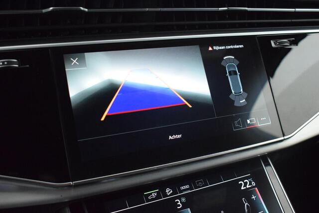 Audi Q7 60 TFSI e 456pk quattro S-Line Competition Trekhaak Camera B&O Luchtvering Leder Virtual Cockpit Navigatie