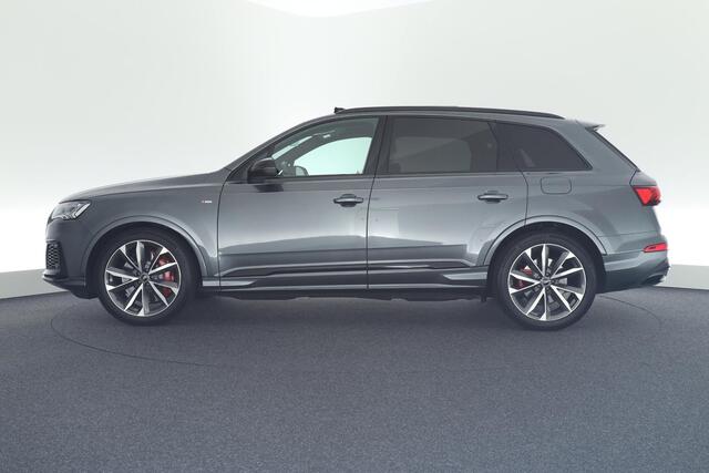 Audi Q7 60 TFSI e 456pk quattro S-Line Competition Trekhaak Camera B&O Luchtvering Leder Virtual Cockpit Navigatie