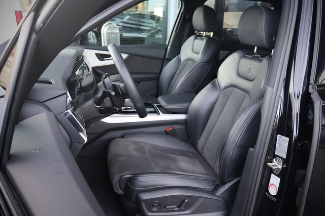 Audi Q7 55 TFSIe S-Line Pano Trekhaak ACC 360Camera Keyless