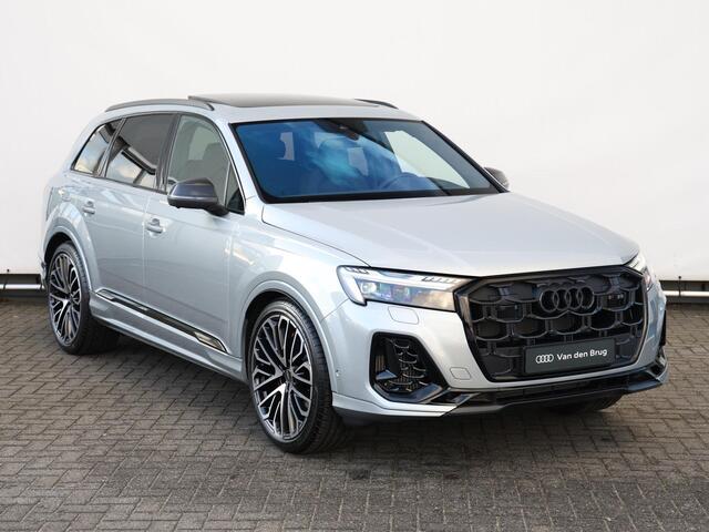 Audi Q7 60 TFSI e quattro Pro Line S Competition | 490 pk | Vierwielsturing | Panoramadak | Luchtvering | Head up | 22" Lichtmetalen velgen |