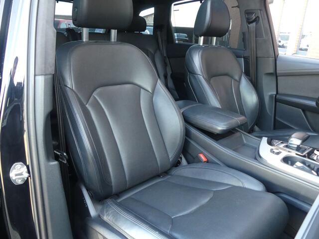 Audi Q7 3.0 TDI quattro Pro Line S / Full options!!