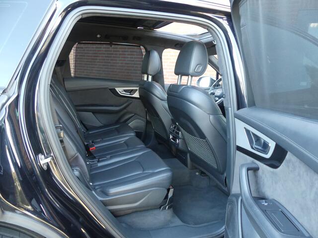 Audi Q7 3.0 TDI quattro Pro Line S / Full options!!