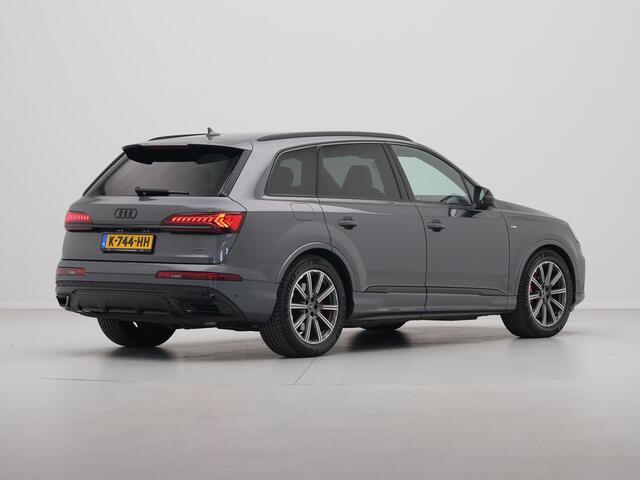 Audi Q7 55 TFSI e quattro Pro Line S Luchtvering Leer Trekhaak Navigatie Carplay