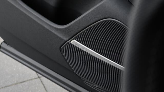 Audi Q7 55 TFSI e quattro Pro Line S | B&O | Soft-Close | Head-up | Panoramadak | Achterasbesturing | HD Matrix | Ruitstiksel