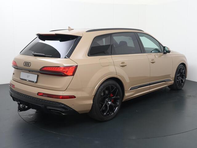Audi Q7 Pro Line S 55 TFSI e 290 kW / 394 pk SUV 8 versn. Tiptronic quattro | Audi Virtual cockpit | B&O Premium 3D Sound | Adaptv. luchtvering | Sportstoelen plus voorin | Optiekpakket Zwart plus | Glazen panorama schuif/kantel dak | Lichtpakket plus ambient | A