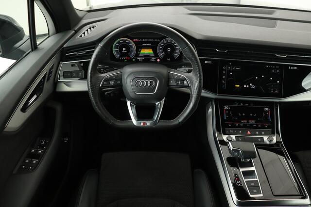 Audi Q7 60 TFSIe quattro S Line | Stoelverwarming | Adaptive cruise | 360 camera | Trekhaak | Carplay | Matrix LED | Luchtvering | Half leder | Navigatie | PHEV