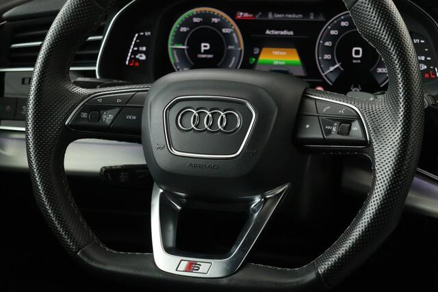 Audi Q7 60 TFSIe quattro S Line | Stoelverwarming | Adaptive cruise | 360 camera | Trekhaak | Carplay | Matrix LED | Luchtvering | Half leder | Navigatie | PHEV