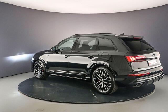 Audi Q7 55 TFSI e Pro Line S | Pano | B&O | Head Up | Trekhaak | HD-Matrix | S-Stoelen | 22 inch | Laser | 4-wiel best | 360Cam | Keyless | S-Line