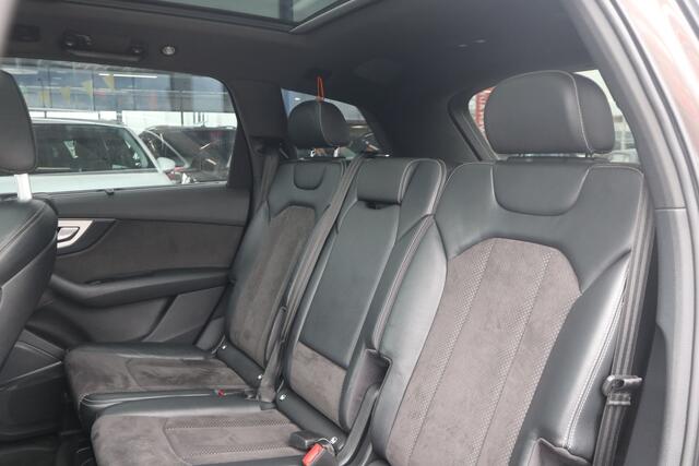 Audi Q7 3.0 TDI e-tron quattro Sport | S-Line | Navigatie | Trekhaak | Panorama | Adaptieve Cruise