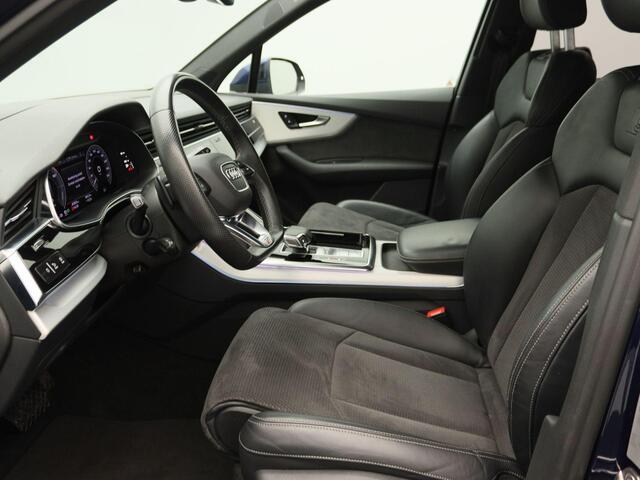 Audi Q7 55 TFSI e quattro Pro Line Plus | Navi | B&O Audio | Elektrisch panoramadak | 21" Lichtmetalen velgen | Elektrisch wegklapbare trekhaak | Elektrische achterklep