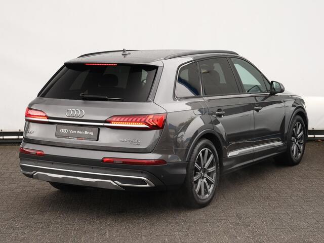 Audi Q7 55 TFSI e quattro Pro Line Plus 381pk | Luchtvering | Trekhaak | Keyless | Head-up | Keyless | Camera | Dodehoekdetectie | Adaptive Cruise