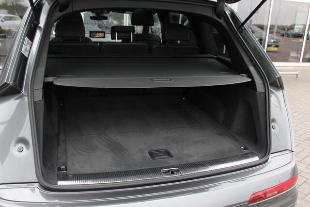 Audi Q7 3.0 TFSI quattro S-Line | Pano | Luchtvering | Trekhaak