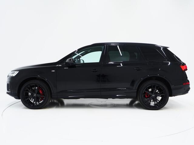 Audi Q7 60 TFSI e quattro Competition | RS Stoelen | Panoramadak | Luchtvering | Massage | 360 | Adaptive