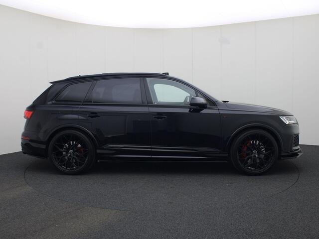 Audi Q7 60 TFSIe 335kW/456PK quattro · Panoramadak · Luxe leder · Trekhaak · Camera · Exclusive