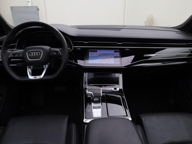 Audi Q7 60 TFSIe 335kW/456PK quattro · Panoramadak · Luxe leder · Trekhaak · Camera · Exclusive