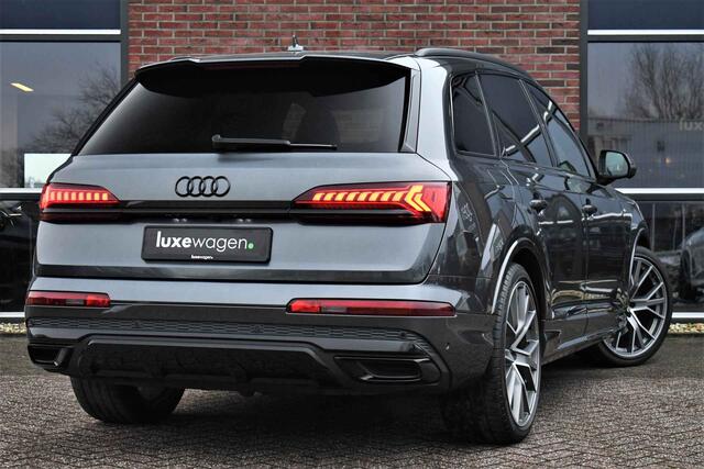 Audi Q7 55 TFSI quattro S-Line 7-pers Pano S-zetels Trekh ACC HUD B&O 360 Soft-close