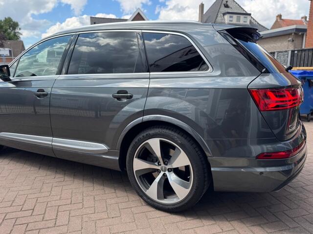 Audi Q7 3.0 TDI QUATTRO PRO LINE + 7P / S-line / STANDKA. / TREKHAAK / PANO / DEALERONDERHOUDEN!