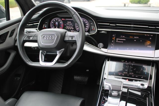 Audi Q7 60 TFSI / e quattro / Competition / Panorama / Luchtvering / NL Auto / BTW / Vol Opties / Nette Staat