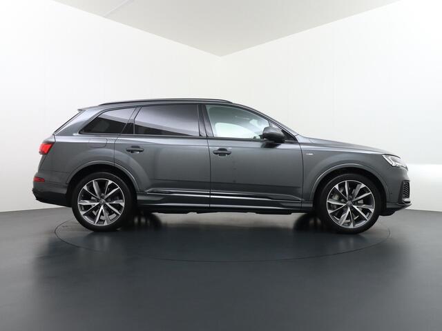 Audi Q7 55 TFSI e quattro S LINE in - exterieur | MEGA VOL! | HEAD UP | LUCHTVERING |360gr | ADD. CRUISE | STOELVERWARMING VOOR+ ACHTER| RIJKLAARPRIJS INCL. 12MND BOVAG