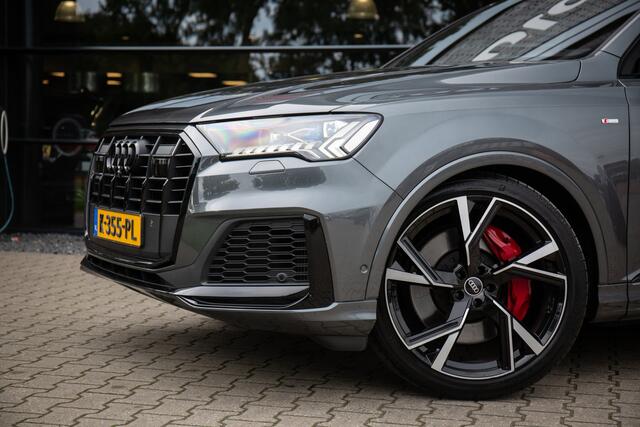 Audi Q7 60 TFSI e quattro Competition , Panoramadak, Luchtvering, 360°camera, Trekhaak,