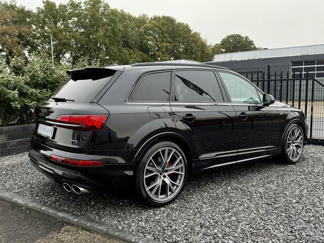 Audi Q7 55 TFSIe S-Line 2021 Luchtvering|Camera|Trekhaak|SQ7 Zwart