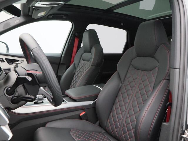 Audi Q7 60 TFSi e 490 Pk Automaat quattro S-Line | Panoramadak | Valcona Leder | Stoelverwarming | B&O Audio | 4wiel Besturing | Trekhaak | 22 Inch | 11.625 Km!!