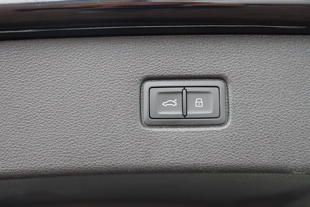 Audi Q7 60 TFIS e quattro Pro Line S Competition 456pk Tiptronic | Pano | B&O | Luchtvering