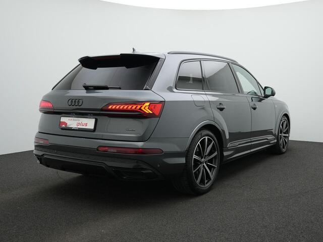 Audi Q7 55 TFSI e 381 pk tiptronic quattro S-Line | Trekhaak | Nachtzicht | Laser LED | Geheugenstoelen | 360 camera | Head-up display | Bang & Olufsen | Lederpakket