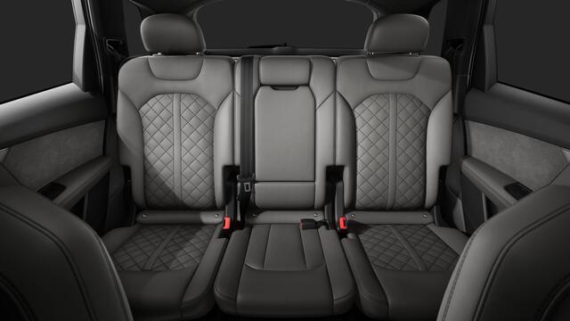 Audi Q7 55 TFSI e quattro 394 Tiptronic Pro Line S Automaat | Vierwielbesturing | Privacy glas (donker getint) | Optiekpakket zwart plus | Achterbank plus | Sportstoelen plus voorin