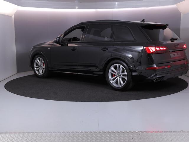 Audi Q7 60 TFSI e quattro Pro Line S Competition 490PK | Panorama dak | RS stoelen | Blindspot | Laser | Audi Sport stiksels | Trekhaak