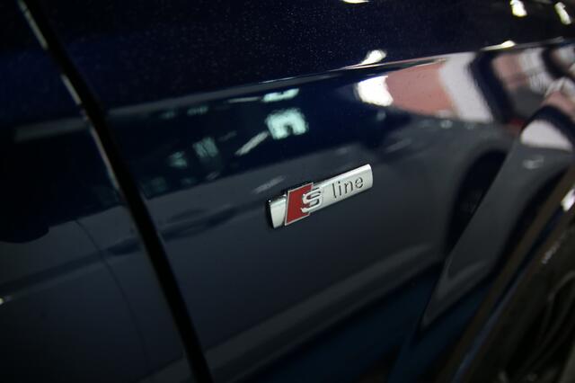 Audi Q7 55 TFSI e quattro S line | Camera achter | Leer | ACC