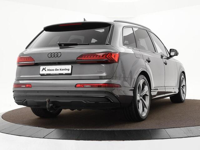 Audi Q7 55 TFSIe 380pk Tiptronic Quattro S Line · Panoramdak · Trekhaak · Leder · 360 Camera · Luchtvering · Elek. Achterklep · Massage · Stoelkoeling · 22'' Inch ·