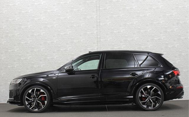 Audi Q7 3.0 V6 380pk Hybrid S-Line Sportpack | Panorama | Leder | Luchtvering | 22" | LED-Matrix | Keyless-Go | 22 inch | Memory | Alarm | Stoelverwarming V+A | Camera | Virtual-Cockpit | 3-Zone Clima | Draadloos Laden | Standkachel | Rijklaarprijs!