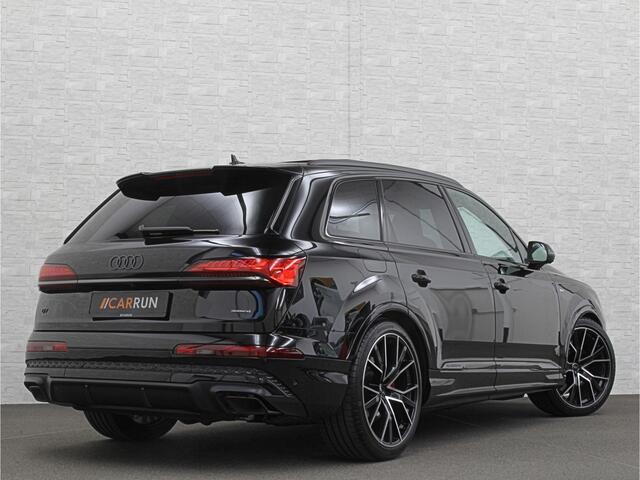 Audi Q7 60e 489pk S Competition RS-Seats | Carbon in/exterieur | B&O | Panorama | 360 Camera | Soft-Close | Head-Up | ACC | Matrix-LED | Keyless-Entry | Lane & Side assist | Stuurwielverwarming | Alarm | 22" Audi Sport | Leder op Dashboard | Rijklaarprijs en fab