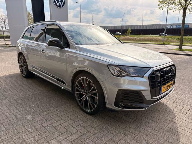 Audi Q7 55 TFSI e 381Pk Quattro Pro Line S / Panodak / Trekhaak / B&O