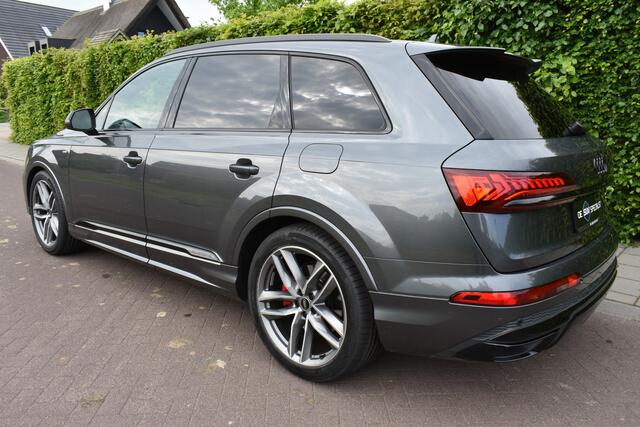 Audi Q7 60 TFSI e Quatro 490PK Pro Line S Comp. BOMVOL!