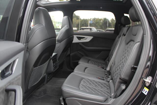 Audi Q7 60 TFSI e quattro Pro Line S Competition / Trekhaak / Panoramadak / 360Camera / Head-up / Softclose / Laser LED / Luchtvering / 22'' / B&O / RS Seats / Keyless / Stuur+Stoelverwarming / Dodehoek / DAB / ACC