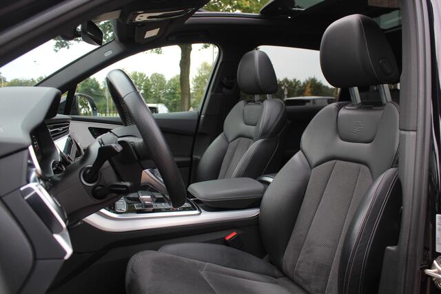 Audi Q7 55 TFSI e quattro Pro Line Plus / SoH 99,1% / Trekhaak / Panoramadak / Camera / Bose / Luchtvering / 20'' / Matrix LED / Dodehoek / Stoelverwarming / DAB / ACC