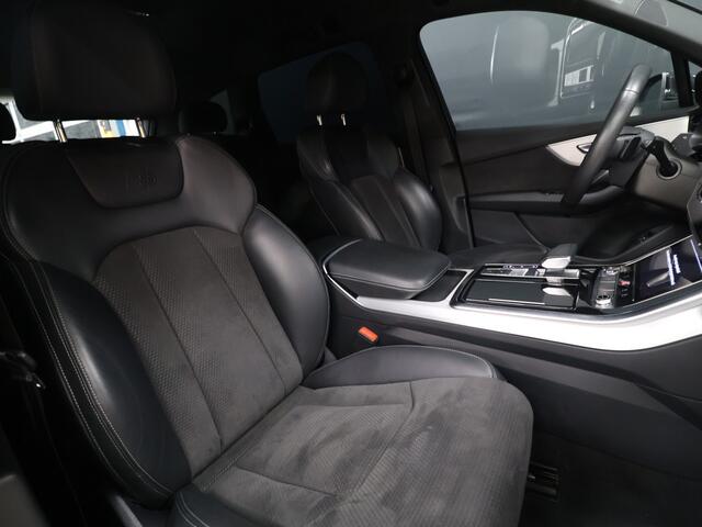 Audi Q7 60 TFSI e quattro Competition [LUCHTVERING, ELEKTRISCHE STOELEN, TREKHAAK, APPLE CARPLAY, ANDROID, STOELVERWARMING, CAMERA, PDC V+A, ADAPTIEVE CRUISE, CLIMATE 4-ZONE, BANG & OLUFSEN, ELEKTRISCHE ACHTERKLEP, NIEUWSTAAT]