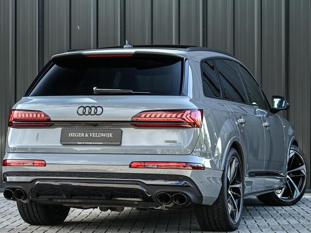 Audi Q7 60 TFSI e quattro Pro Line S Competition | Panoramadak | Carbon Interieur | Alcantara Hemel | 360 Camera | HUD | Bose | Massage + Ventilatie | Luchtvering | Soft Close | Memory Seats | Ambiance Interieur |