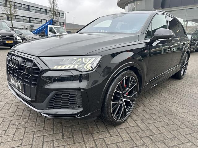Audi Q7 55 TFSI quattro competition plus Massage 7 Persoons Panorama Headup