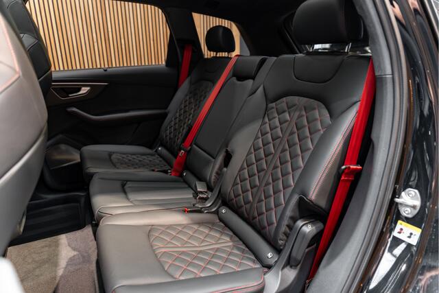 Audi Q7 60 TFSI e Competition B&O Advanced Pano 60 TFSI e quattro Pro Line S Competition