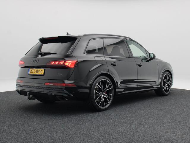 Audi Q7 60 TFSi e 490 Pk quattro S-Line Competition | 22 Inch | Laser LED | Vierwielbesturing | Panoramadak | B&O Audio | Trekhaak | 7.629 Km!!