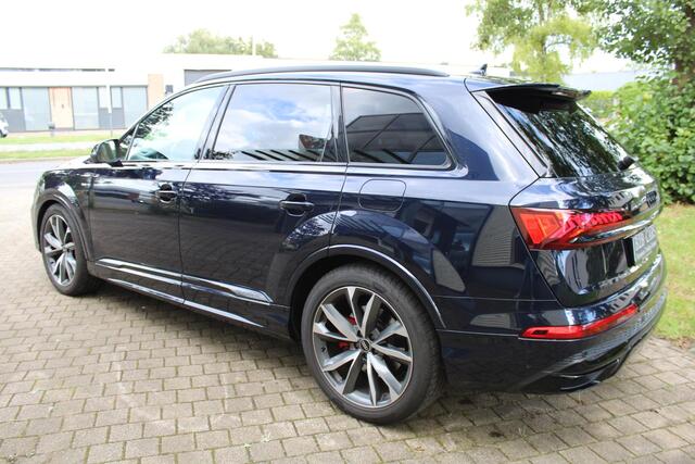 Audi Q7 60 TFSI e Quattro Competition S-line | Audi Exclusive | Panorama | Luchtvering | HUD | Matrix | Trekhaak