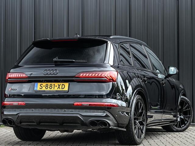 Audi Q7 4.0 TFSI SQ7 quattro Panoramadak | Keramische Remmen | Alcantara Hemel | Carbon Interieur | B&O | HUD | Luchtvering | Stoelverwarming V+A | Camera | Ambiance Interieur | Stuurverwarming | Achterasbesturing |