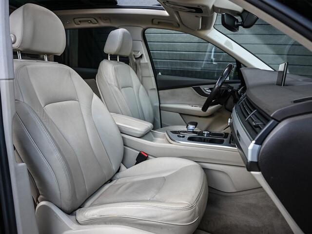 Audi Q7 3.0 TDI e-tron quattro | Panoramdak | NL-Auto | Bose | Camera | Ambiance Interieur | Stoelverwarming | Memory Seat | Trekhaak |