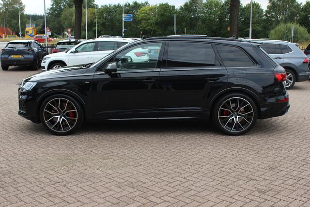 Audi Q7 60 TFSI e quattro Competition / SoH 91,5% / Trekhaak / Panoramadak / 360Camera / Head-up / Softclose / Luchtvering / 22'' / Keyless / Matrix LED / Carbon intr. / Stoelventilatie+Verwarming / Stuurverwarming / Bose / Dodeh