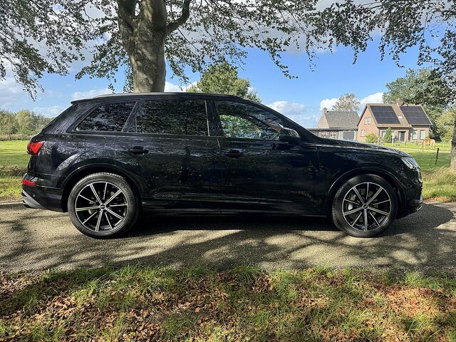 Audi Q7 55 TFSI e quattro|Sline|Pano|Trekhaak|Stuurverwarming |Dealeronderhouden