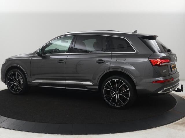 Audi Q7 55 TFSI e quattro Pro Line Plus | Panoramadak | Trekhaak | Leder | Stoelkoeling | Camera | Cruise control | Navigatie | Carplay | Stoelverwarming | Bang & Olufsen | Memory |